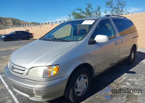 2002 Toyota Sienna Xle z USA, uszkodzony, nr VIN 4T3ZF13C02U453728